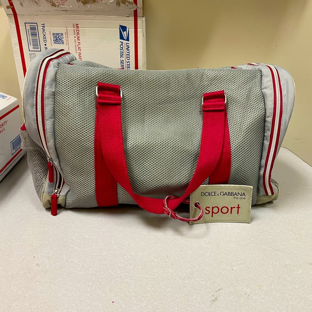 Dolce and Gabanna lady’s gym bag.